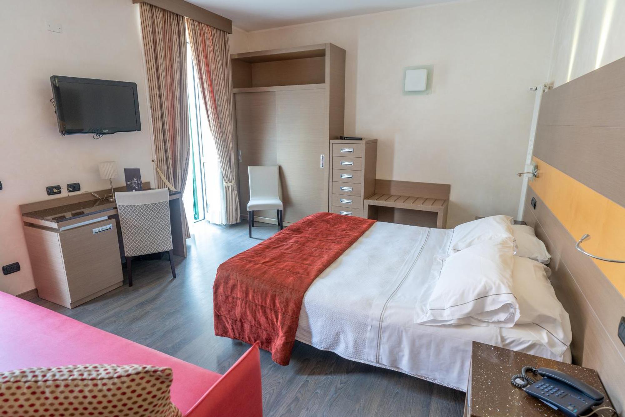Hotel Ligure Alassio Exterior photo